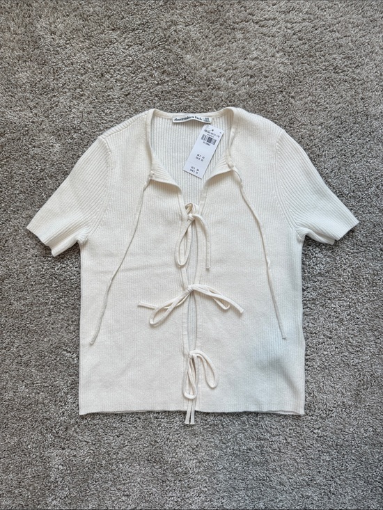Abercrombie & Fitch Tops - Abercrombie Top